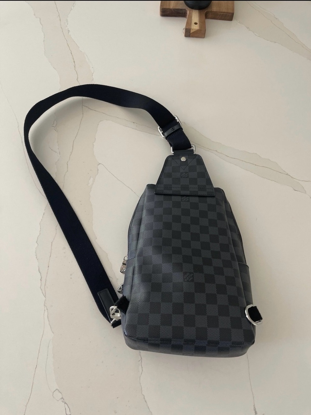 Louis Vuitton Black Damier Graphite Sling Bag - Picture 4 of 8